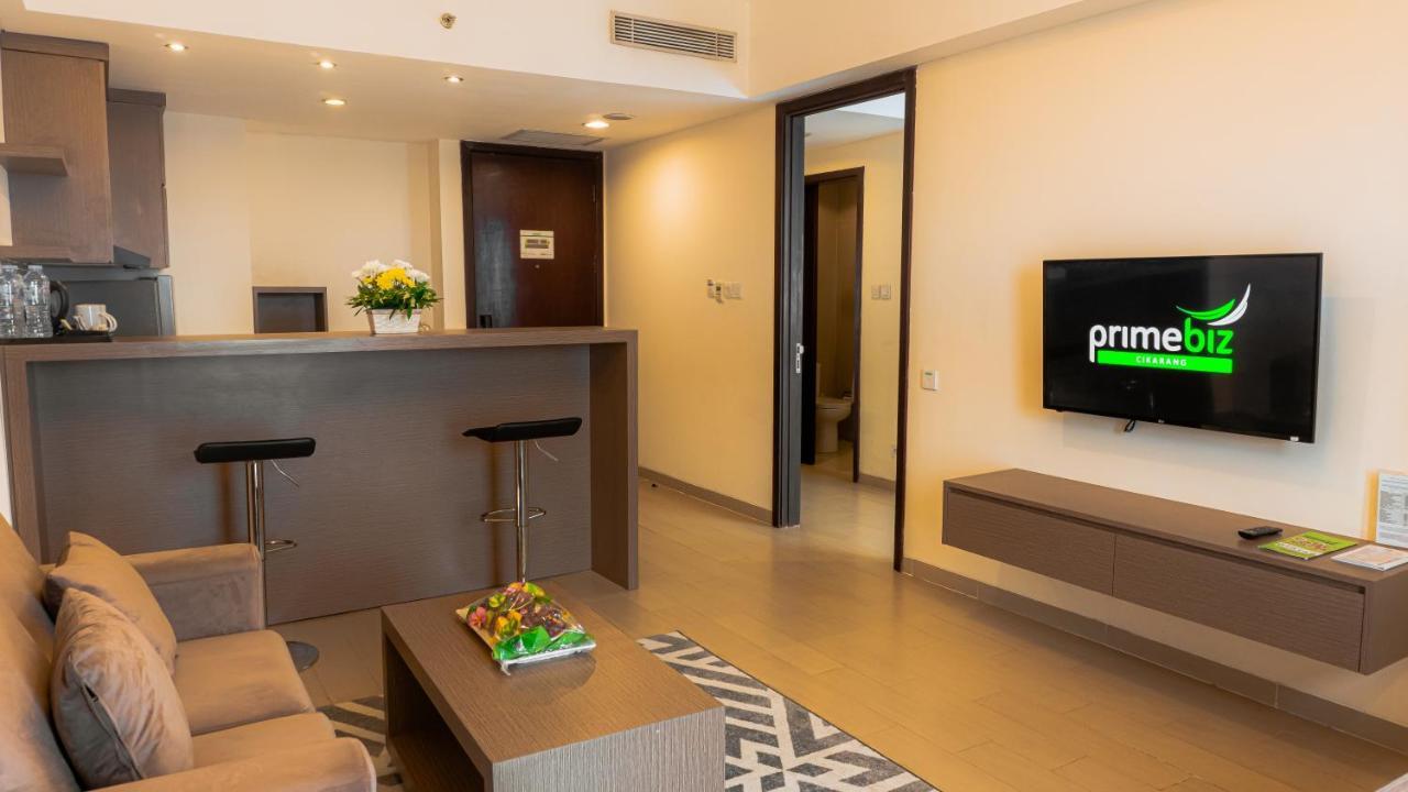 Hotel Primebiz Cikarang Exterior foto