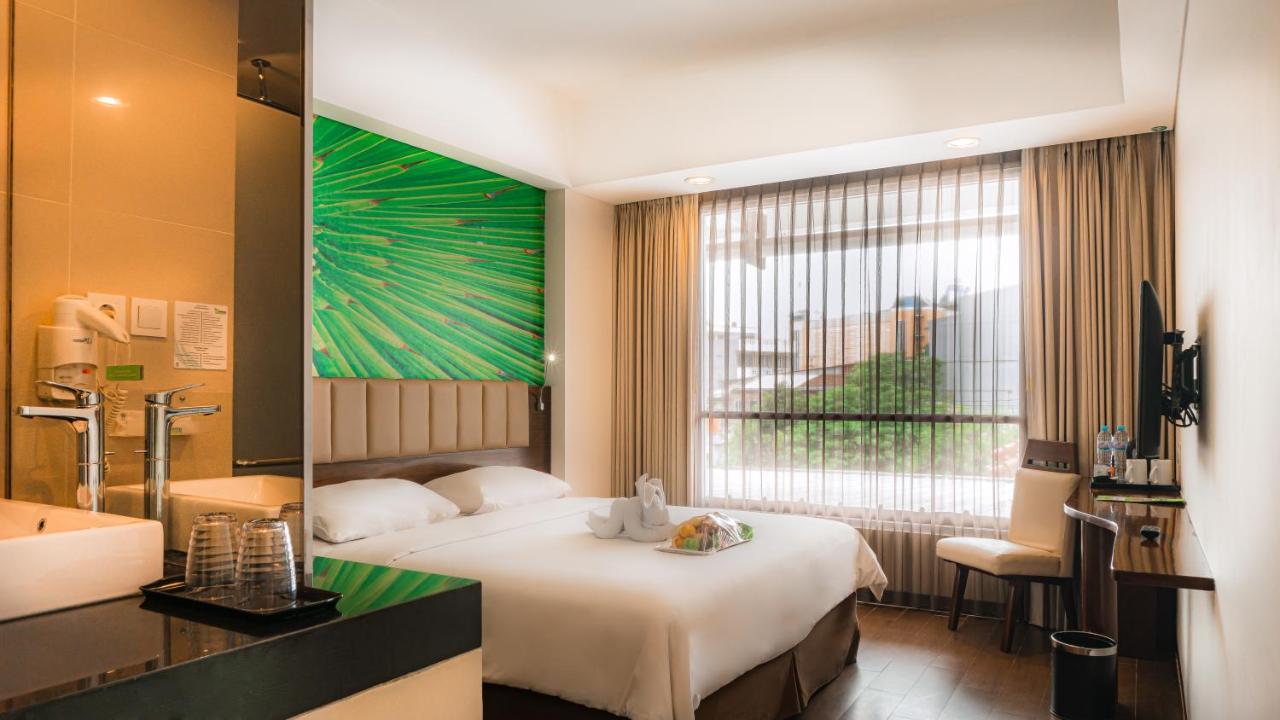 Hotel Primebiz Cikarang Exterior foto