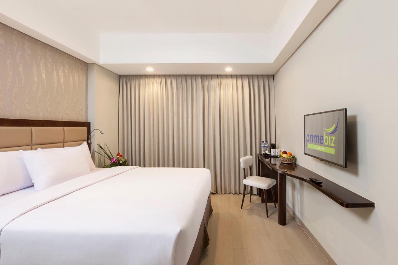 Hotel Primebiz Cikarang Exterior foto